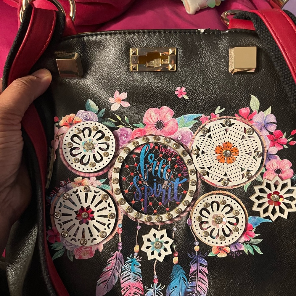 Nicole Lee Black & Red Dreamcatcher Shoulder Tote - Picture 5 of 6